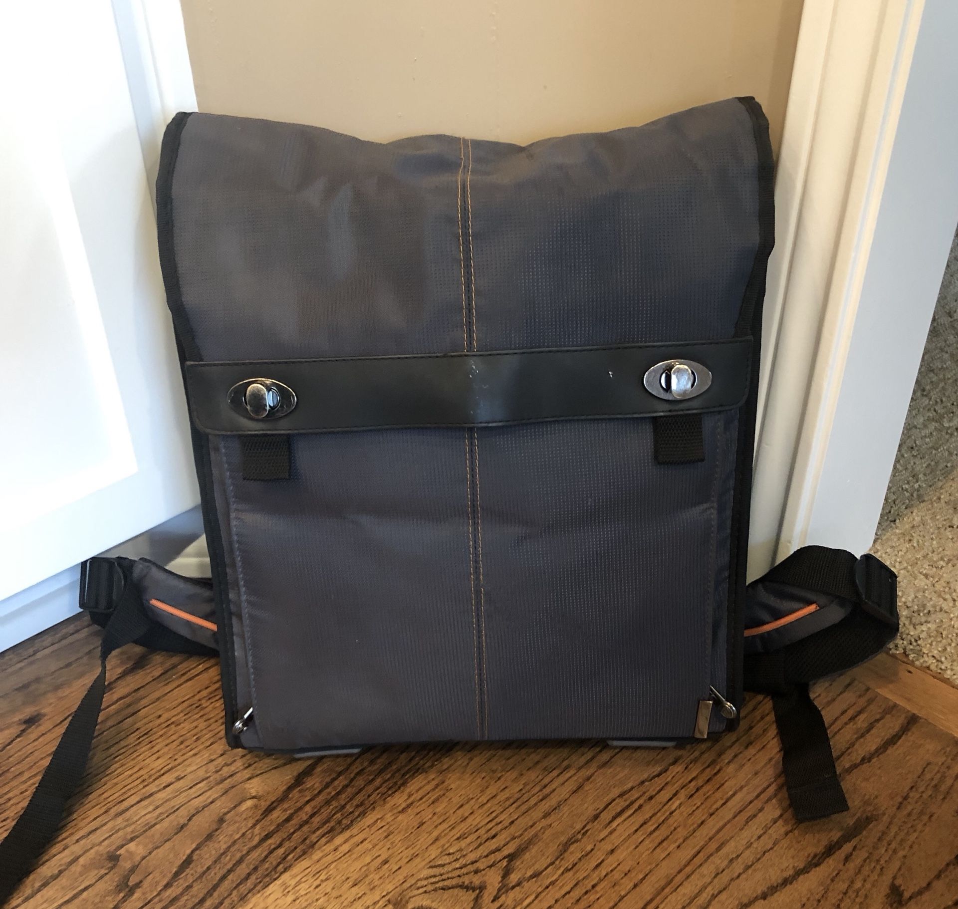 LAPTOP Case / BACKPACK- Targus Brand