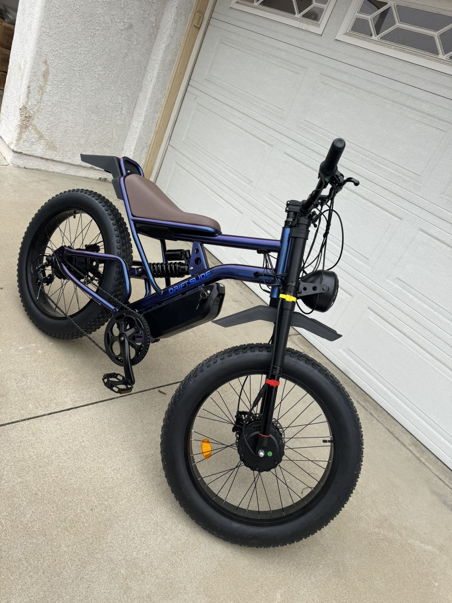Dual-motor electric bicycle