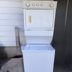 Whirlpool Washer / Dryer