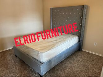 Furniture queen bed