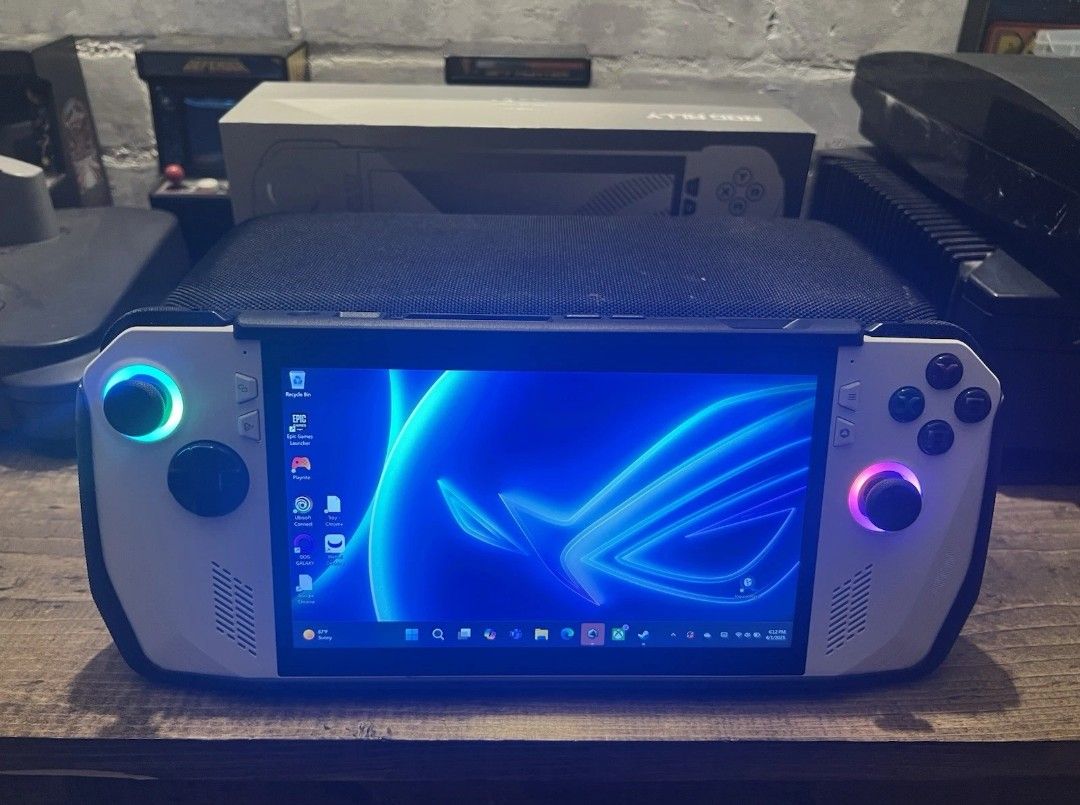 Rog Ally Z1 Extreme (SHIPS OUT TODAY)