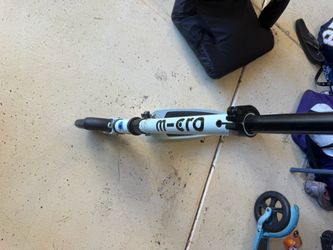Micro adjustment able scooter