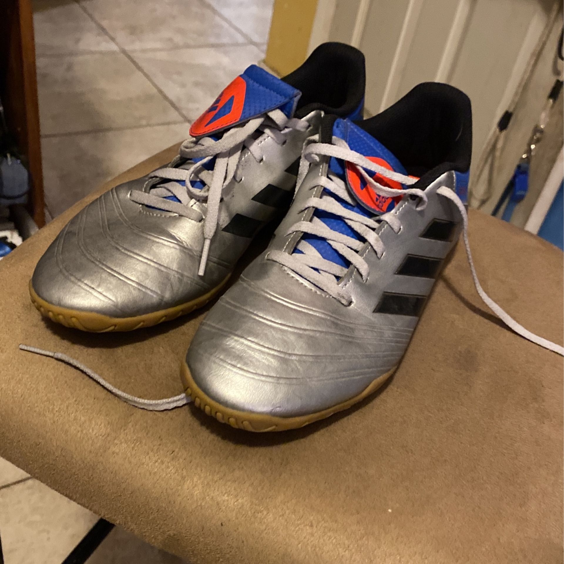 indoor cleats near me