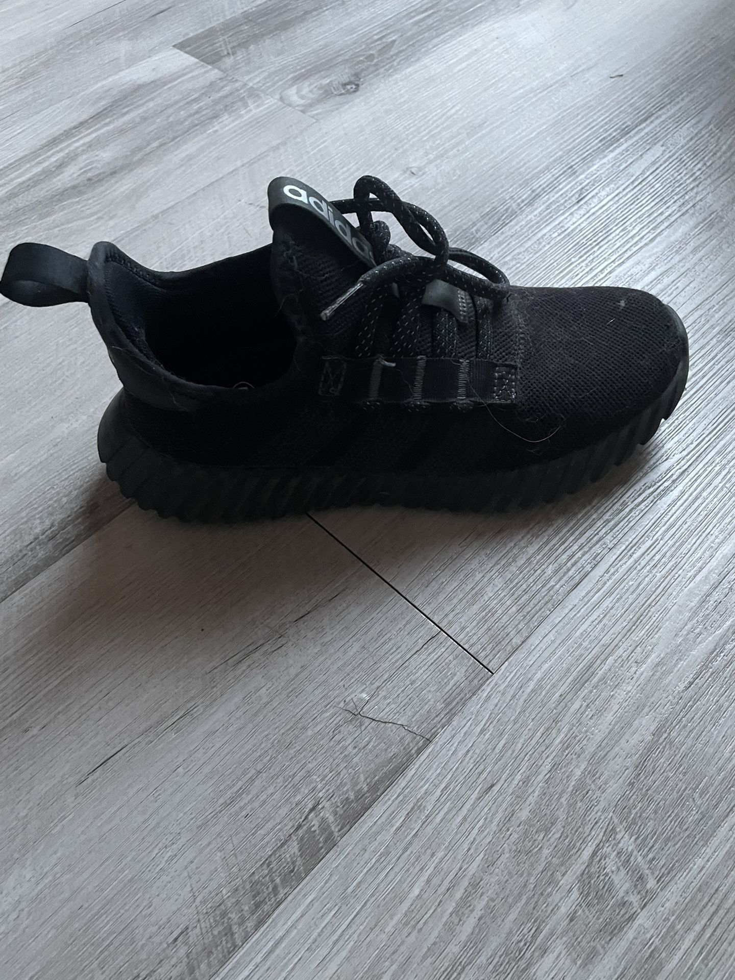 Adidas Kaptir