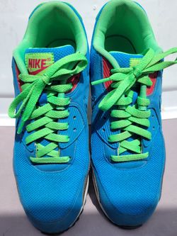 Nike Air Max 90 Essential