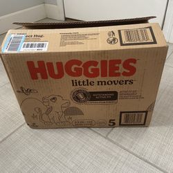 Huggies Size 5 Diapers