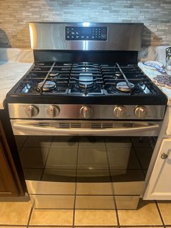 Gas stove