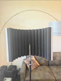 Microphone Stand + Reflexion Filter
