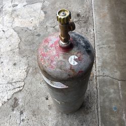 B tank, plumbing