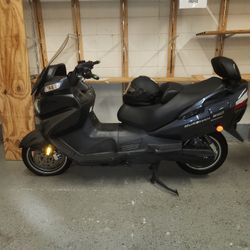 Suzuki Burgman Executive 650 ABS