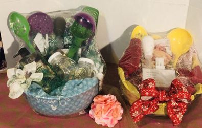 All gift baskets 80% off all weekend