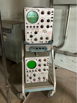 FREE - Oscilloscopes and cart