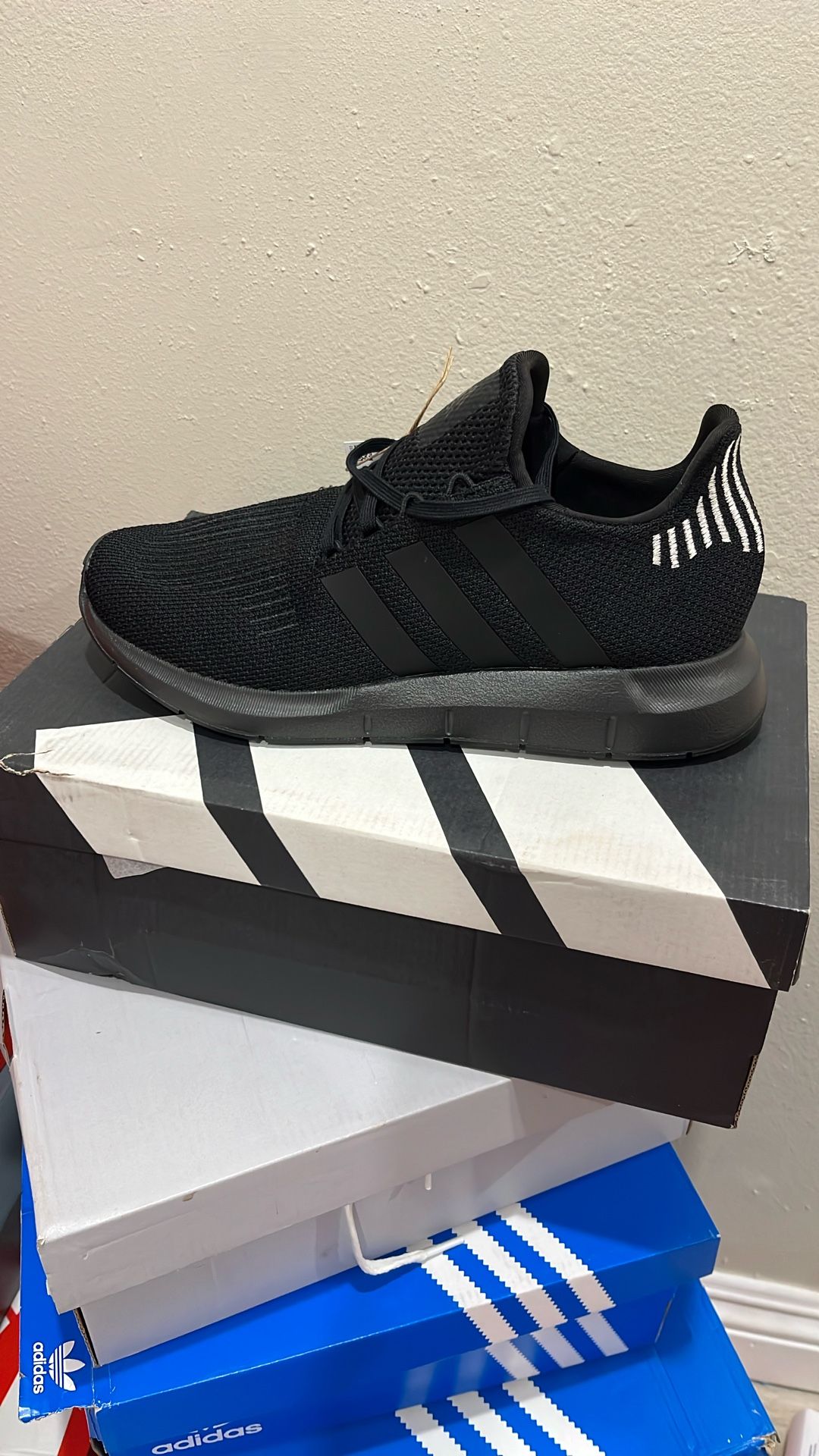Adidas Swift Run 1.0