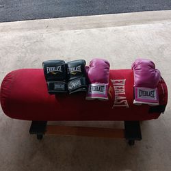 Everlast Boxing Equipment