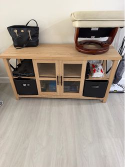 TV Stand/Furniture