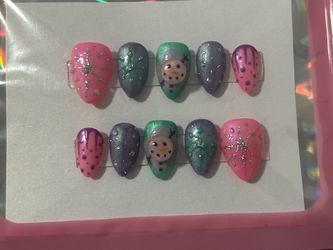 Candy Winter Wonderland Press On Nails