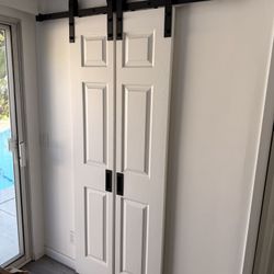 Sliding Doors With Hardware 
