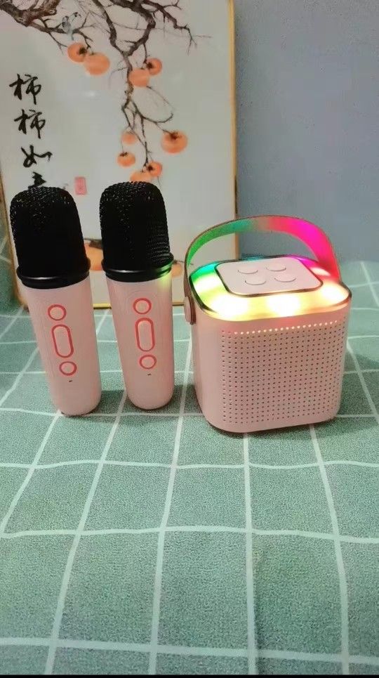 Wireless Bluetooth speaker