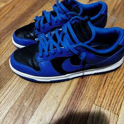 Men’s Nike Dunks 