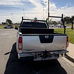 Nissan Frontier 2006 V6. 