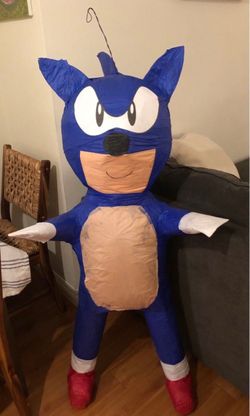 Sonic the hedgehog piñata