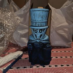 Disneyland Trader Sam's Hatbox Ghost Tiki Mug