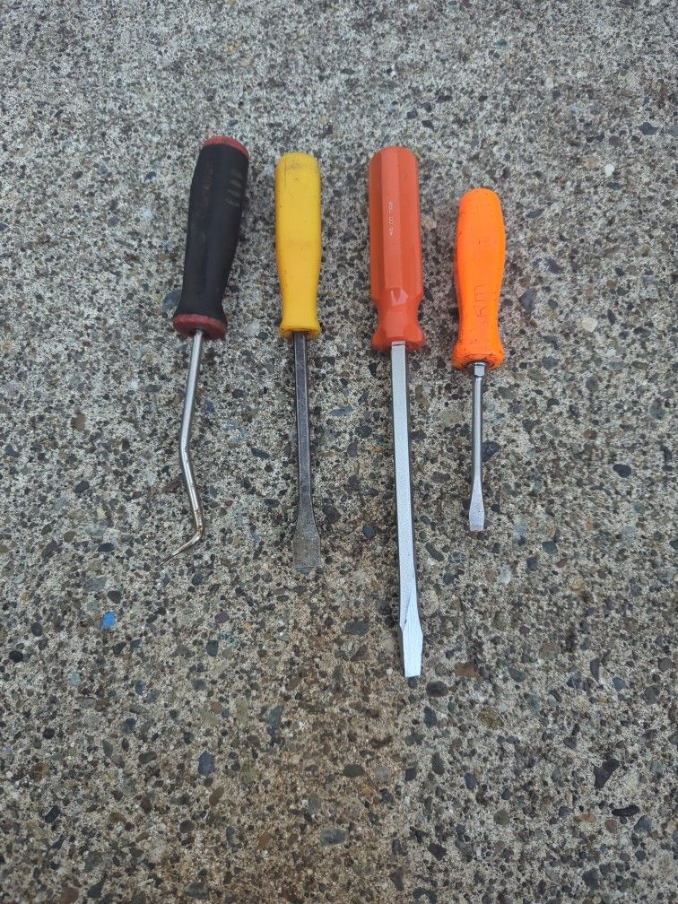 Matco, Snap On 🪛 Screwdrivers Four Pieces