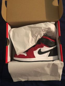 Jordan 1 satin snake size 2Y