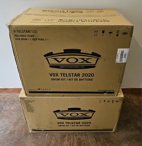 Brand New sealed Vox Telstar 4pc Drum Set 13/14/12/16 - Silver Croco