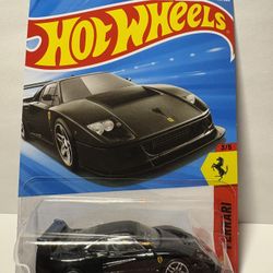 Hot Wheels 🛞 Ferrari F40 Competizione 