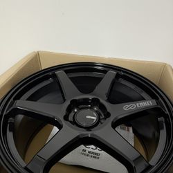 Enkei T6R 18x9.5 +38 