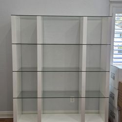 Display Shelf/Bookcase