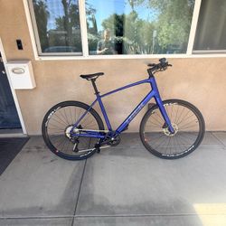 2025 Trek FX 3 Sport Fitness Bike