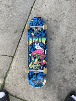 Rip N Dip Complete Skateboard