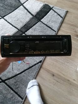 JVC RADIO DECK BLUETOOTH COMPATIBLE 