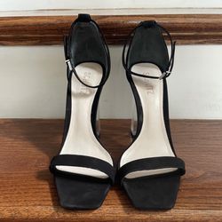 NWT Shutz Sexy Black Sandals w Clear heel Sz 10