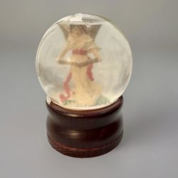 Vintage Silvestri Musical Snow Globe The Wonder Of Christmas Angel Silent Night