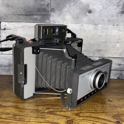 Vintage Polaroid Model 230 Land Camera 1960’s