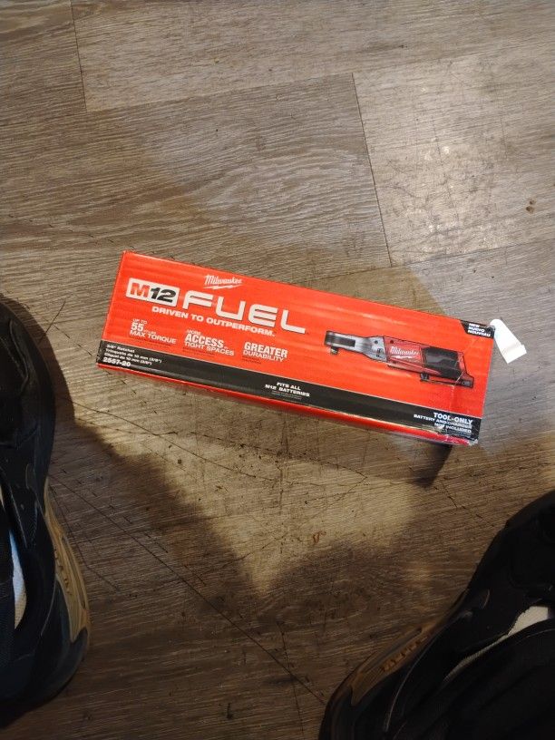 Milwaukee 3/8 Ratchet