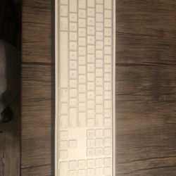 Apple Key Board  *Brand New*