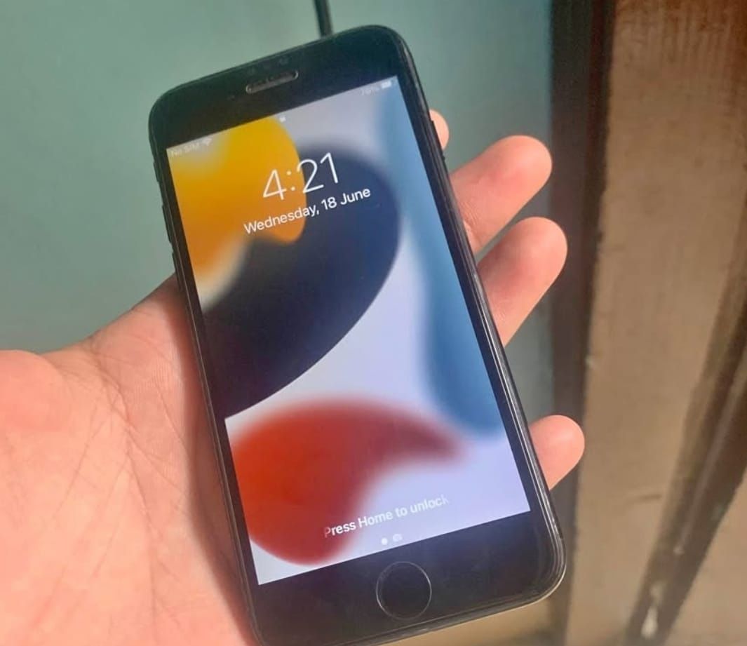 iPhone 7 Unlocked With Warranty 