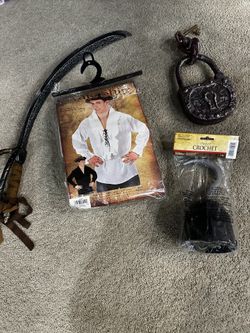 Pirate costume/accessories 