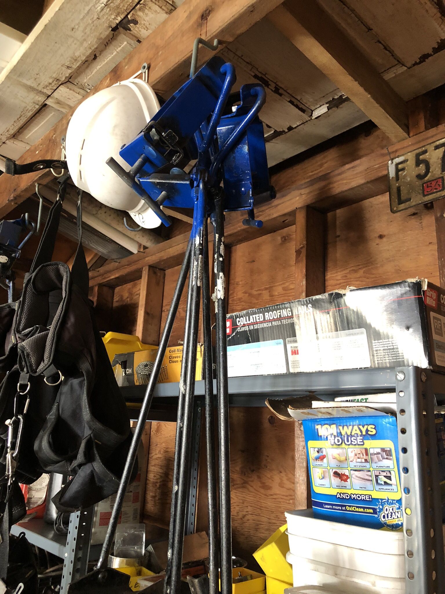 Siding Braces New Ones
