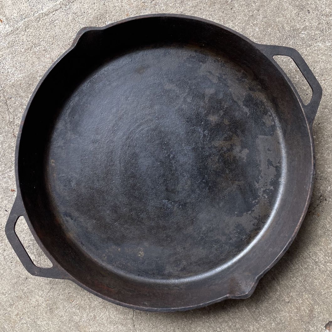 HUGE Cast Iron 20” Inch Cabela's Skillet Camping BBQ Cooking Gear for Sale  in Tumwater, WA - OfferUp