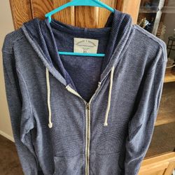 Mens XL zippered jacket/hood/pockets. Avondale