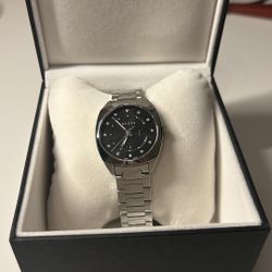 Gucci Diamond Watch