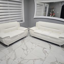 Brand New Sofa and Loveseat / Sofa y Loveseat Nuevos a Estrenar …. Fast 🚚