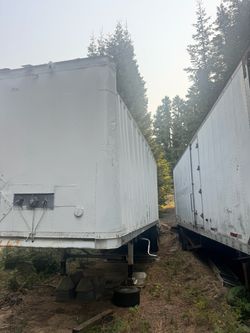 Free~ 20ft storage container