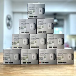 (10) Chamberlain myQ-G0401 Wi-Fi Smartphone Garage Door Opener Control - Wireless Garage Hub and Sensor with Wi-Fi & Bluetooth - Smartphone Controlled