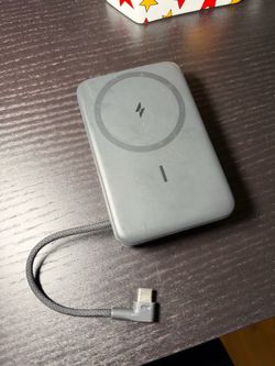 Anker Zolo 10,000mAh Magnetic Power Bank – MagSafe Compatible
